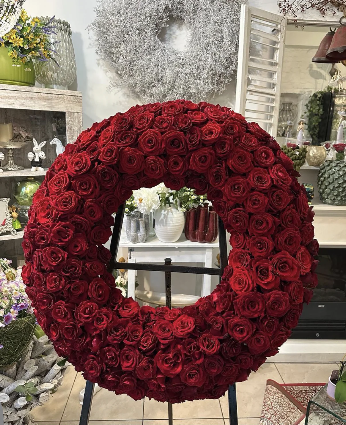 Cvjetni aranžmani  i vijenci - Pogrebno In Memoriam 